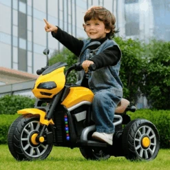 Kids 6V Ride On Car Electric Motorcycle Rechargeable 3-wheeled Car With Music Light